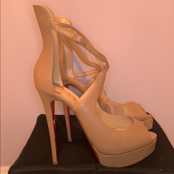 Christian Louboutin platform heels - Picture 5 of 8